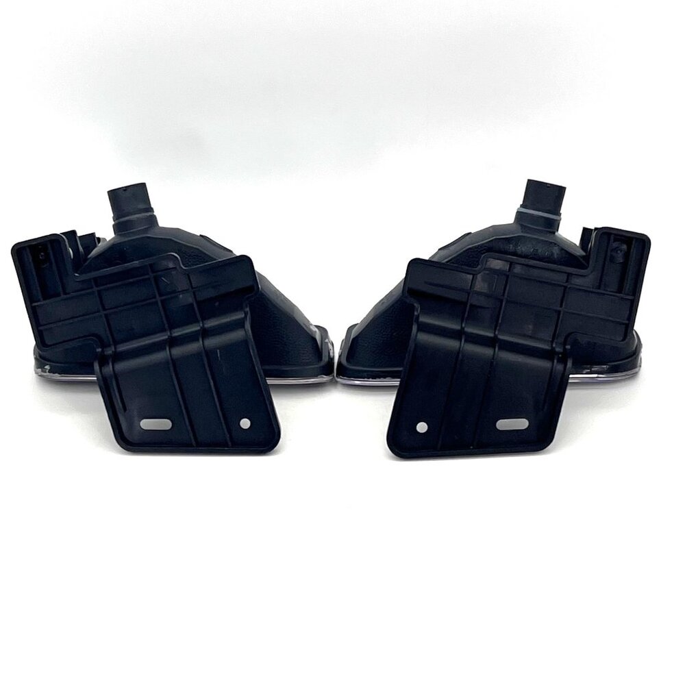 Front Fog Light Assemblies Right and Left Pair Chevrolet Silverado 1999-2002 - Picture 2 of 11